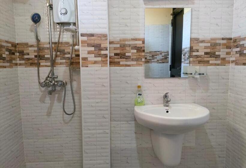 بنسيون Keeney House At St. Gabriel S