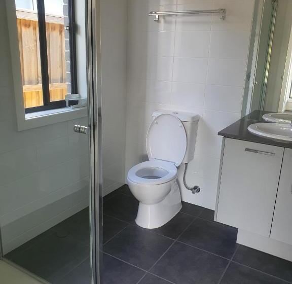 펜션 Happy Cozy Convenient 4br, Breezy, Near Mall, Park