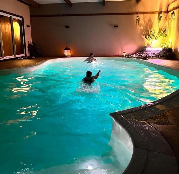膳宿费 La Grange Aux Hirondelles   Chambre Romantique