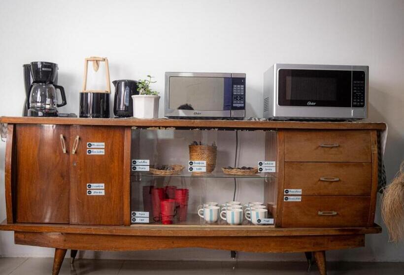 پانسیون Lolas Hostal Baño Compartido