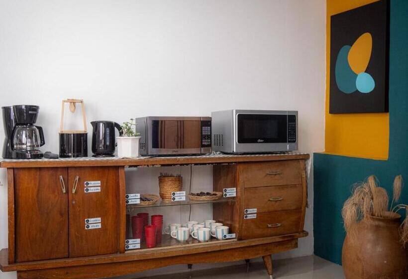 پانسیون Lolas Hostal Baño Compartido