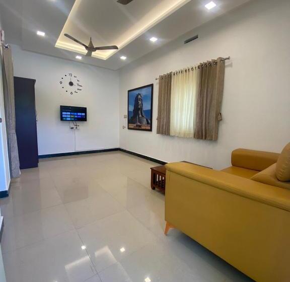 펜션 Millennium Town Homestay