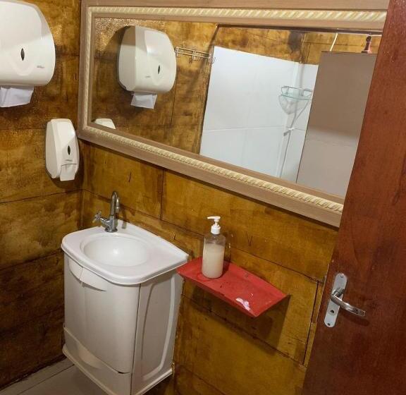 Пансион Pousada Recanto Do Tortuga   Paraiso Das Cachoeiras