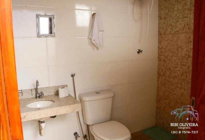 Pension Quarto Duplo Em Casa Com Piscina Bh Próx. Savasssi