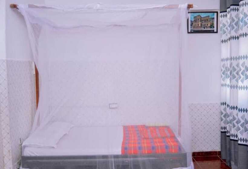 膳宿费 Rafiki Apartment