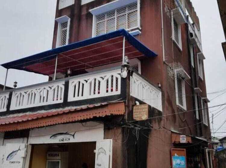 膳宿费 Rafiki Apartment