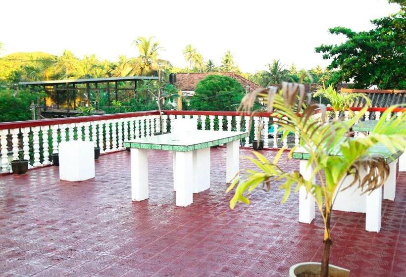 Pensionat Wave Crest Residence