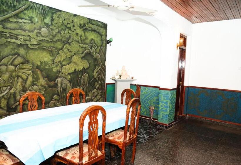 Pensionat Wave Crest Residence