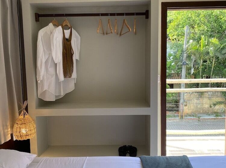 ペンション Zenhousepipa