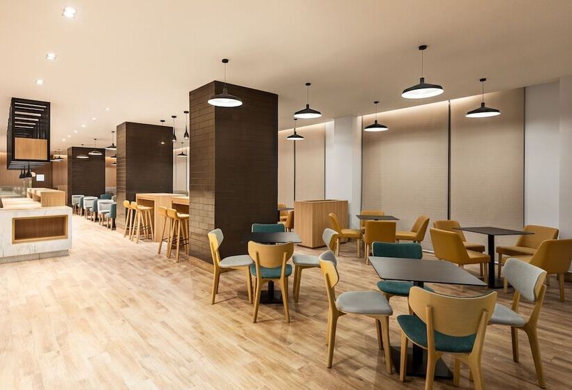 Radisson Hotel & Residence Riyadh Olaya