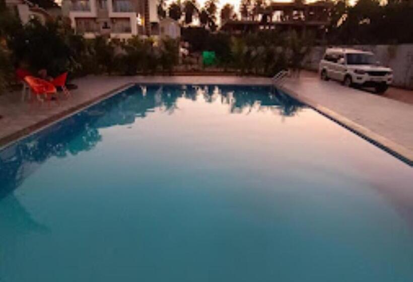 Raigad Srushti Beach Resort Nagaon