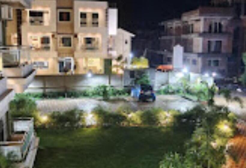 Raigad Srushti Beach Resort Nagaon