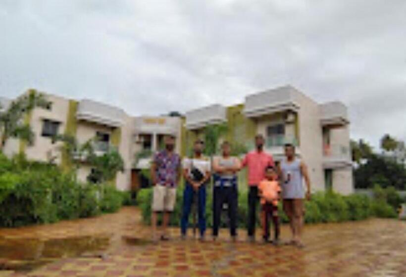 Raigad Srushti Beach Resort Nagaon