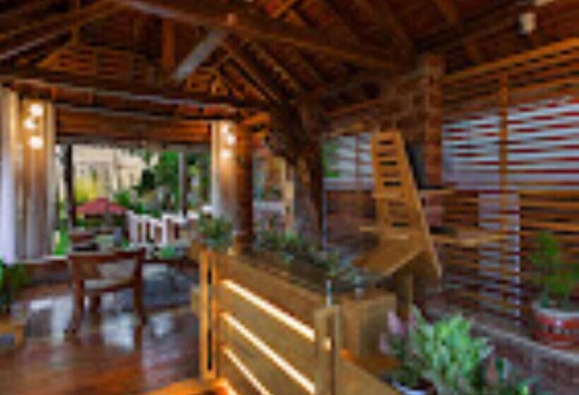 منتجع Hideout Cottage 878, Kudal