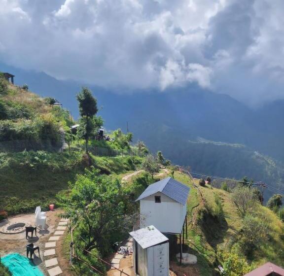 منتجع Nivriti Stays