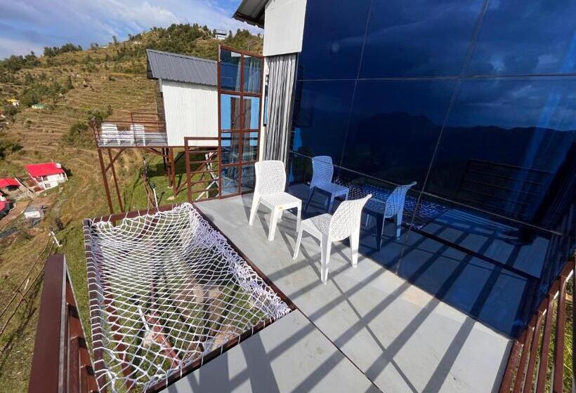 منتجع Nivriti Stays