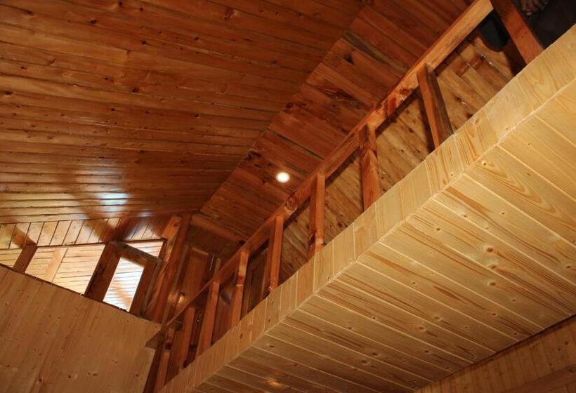 渡假胜地  Obvallata Lotus Cottages