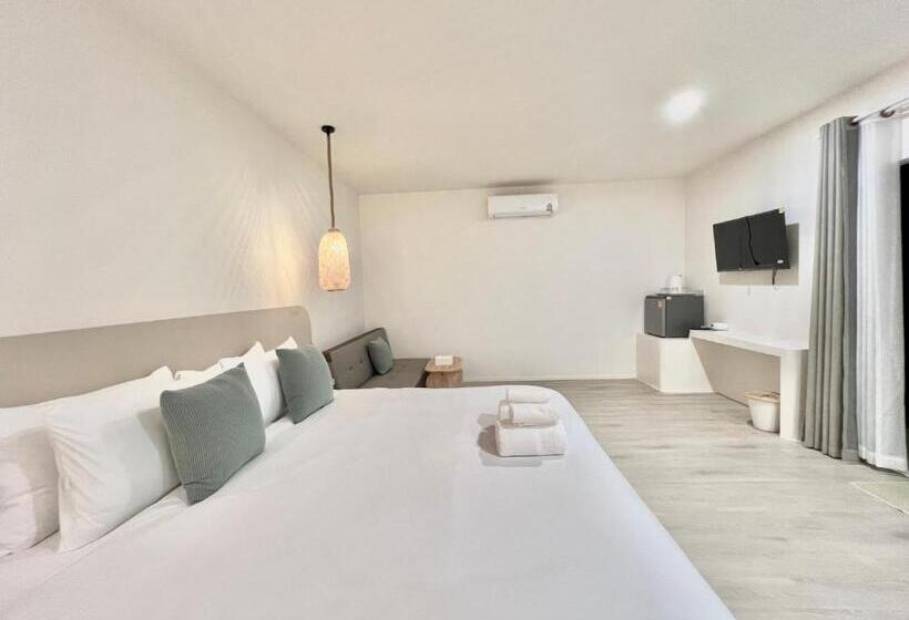 אתר נופש Sunvada Beach Rayong