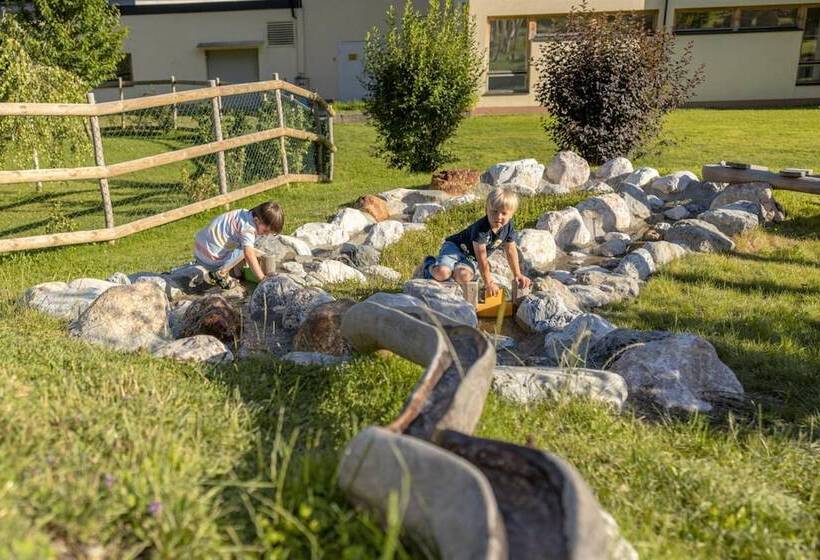 Alpen Adria Hotel & Spa