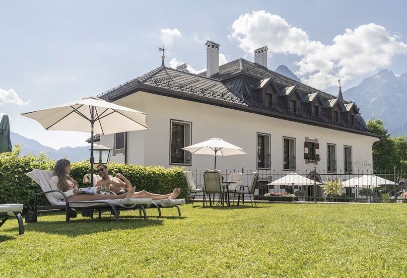 Aparthotel Ansitz Felsenheim