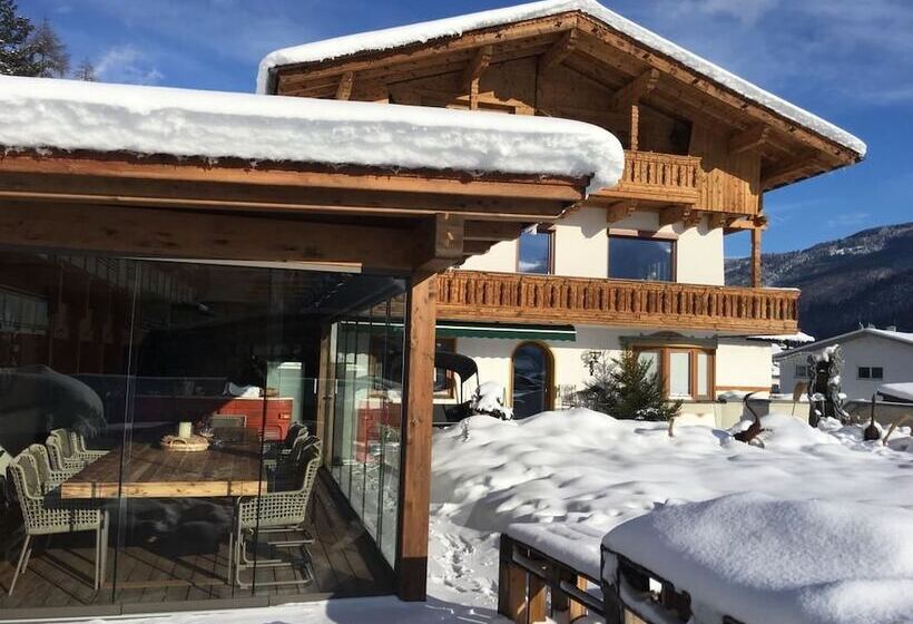 Aparthotel Krösbacher