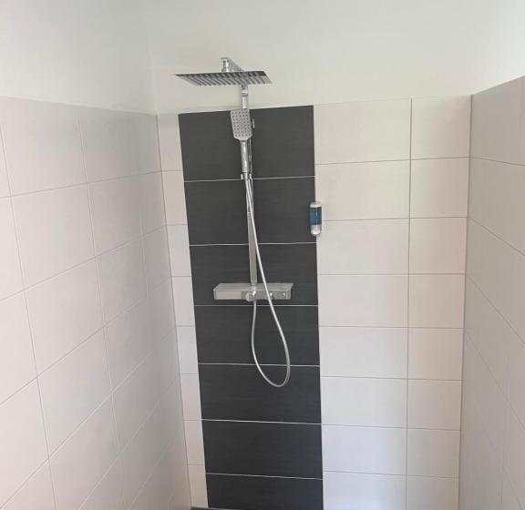 Gasthaus & Hotel Backhendlstation