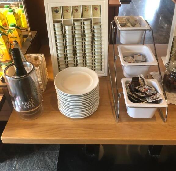 Goldenes Schiff Hotel Mietparkplätze