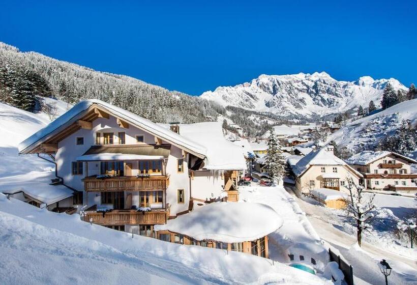 فندق Almhof Alpin Apartments & Spa