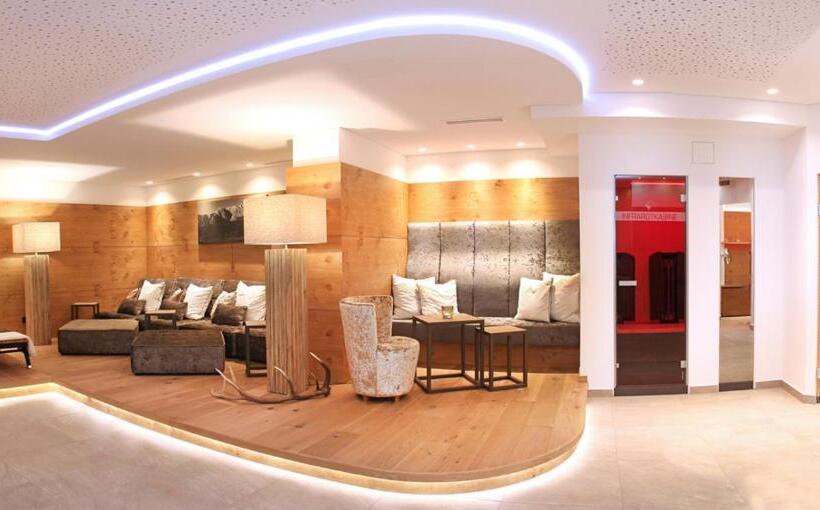 فندق Almhof Alpin Apartments & Spa