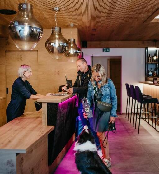 فندق Almhof Alpin Apartments & Spa