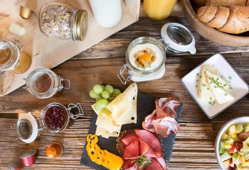 فندق Almhof Alpin Apartments & Spa