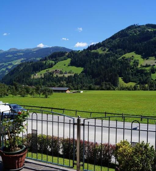 בית מלון כפרי Aloisia Gästehaus &  Appartements