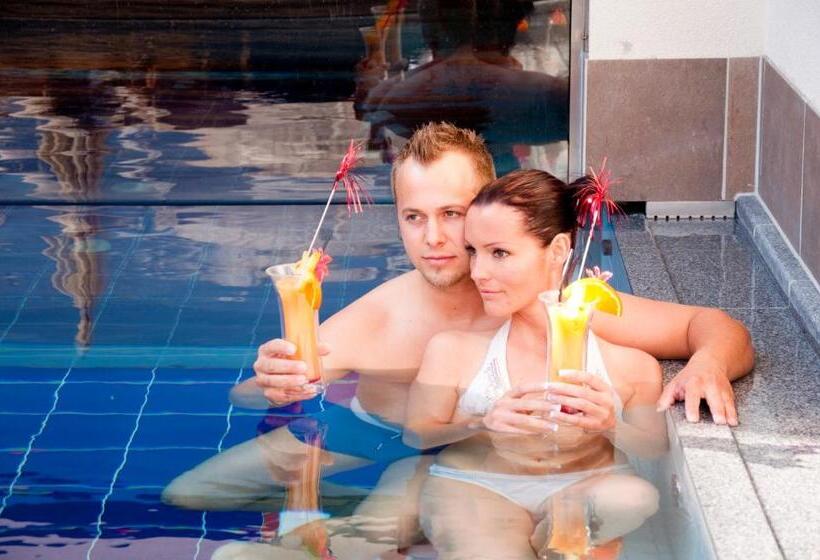 فندق Alpen Herz Romantik & Spa   Adults Only