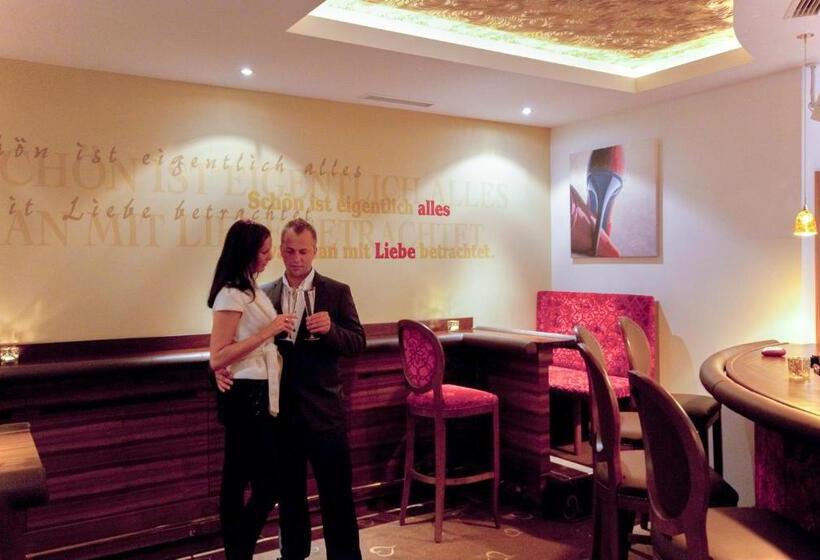 فندق Alpen Herz Romantik & Spa   Adults Only