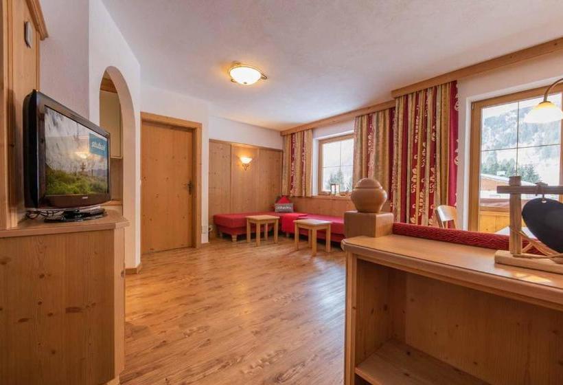 هتل Alpenchalet Vital