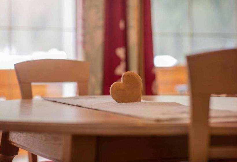 هتل Alpenchalet Vital