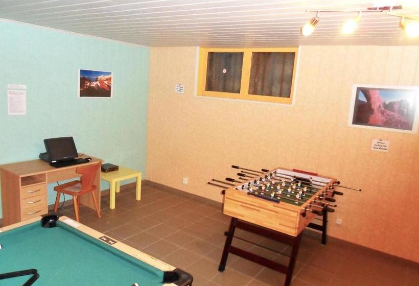 فندق Alpin Appartements