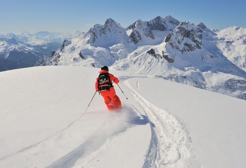 هتل Alpina Lech   Natural Living