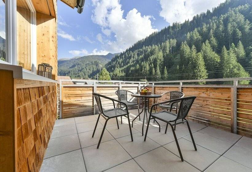 فندق Alpine Lodge Klösterle Am Arlberg