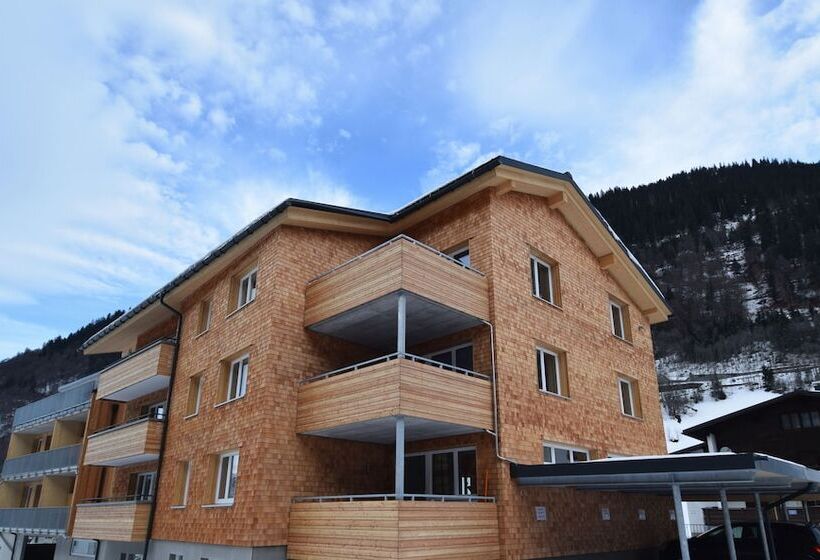 فندق Alpine Lodge Klösterle Am Arlberg