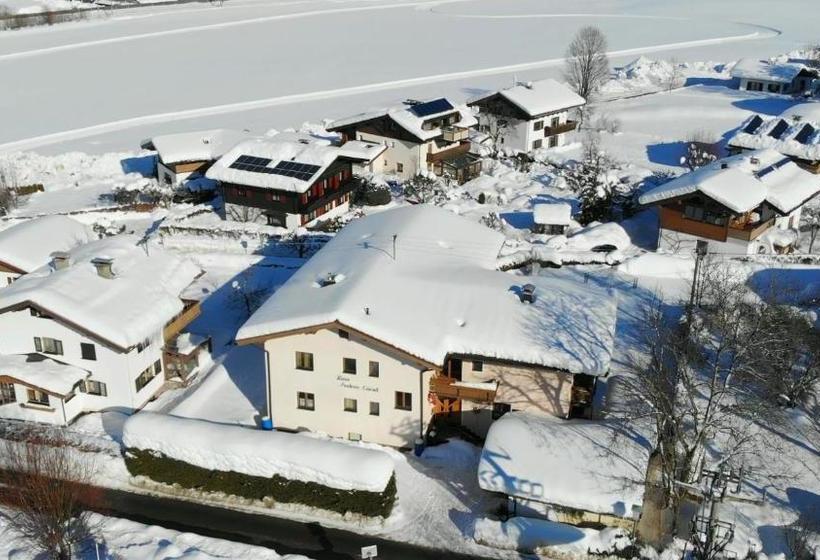 Отель Andrea Cäciel