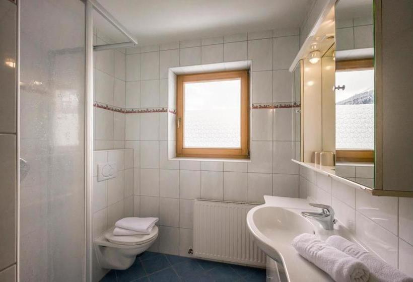 Отель Andrea Cäciel