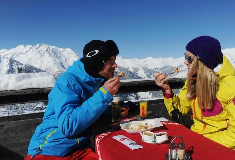 Отель Apart Matthias