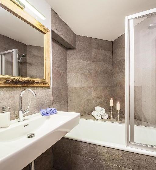 هتل Appartements Ausserladscheider