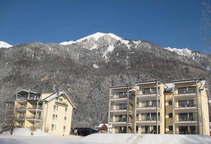 هتل Appartements De Luxe Schluga