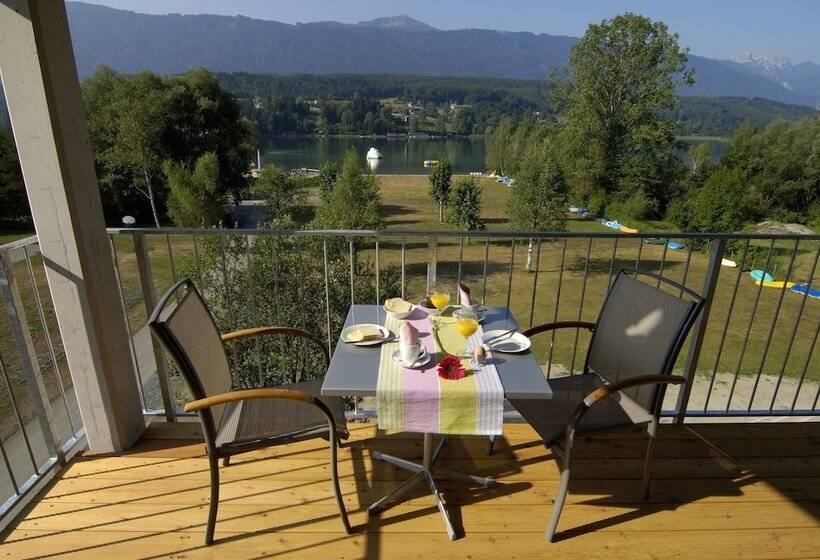 هتل Appartements De Luxe Schluga