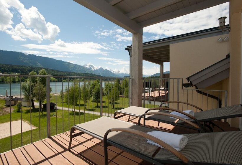 هتل Appartements De Luxe Schluga