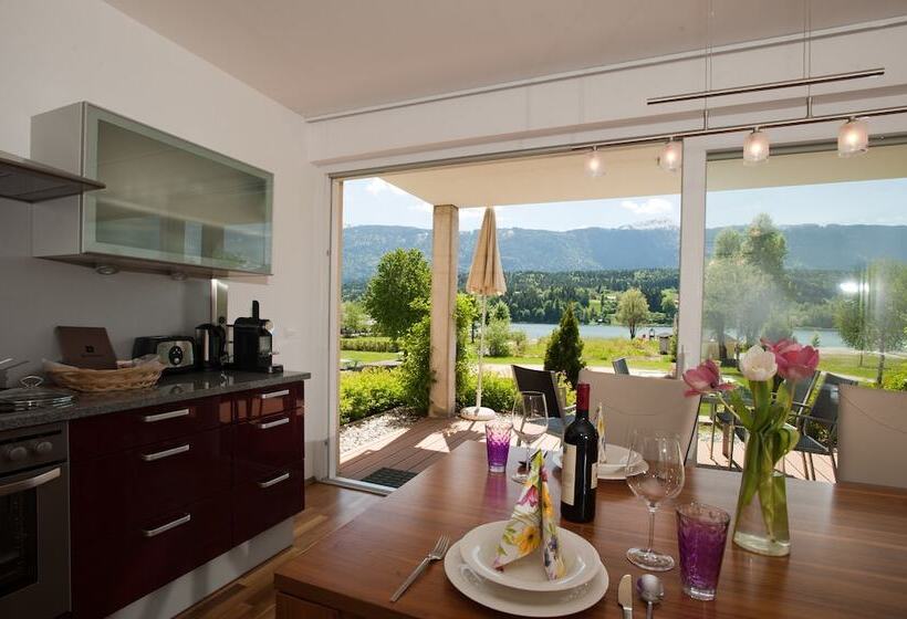 هتل Appartements De Luxe Schluga