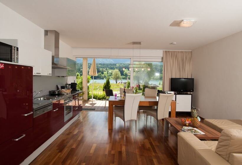 هتل Appartements De Luxe Schluga