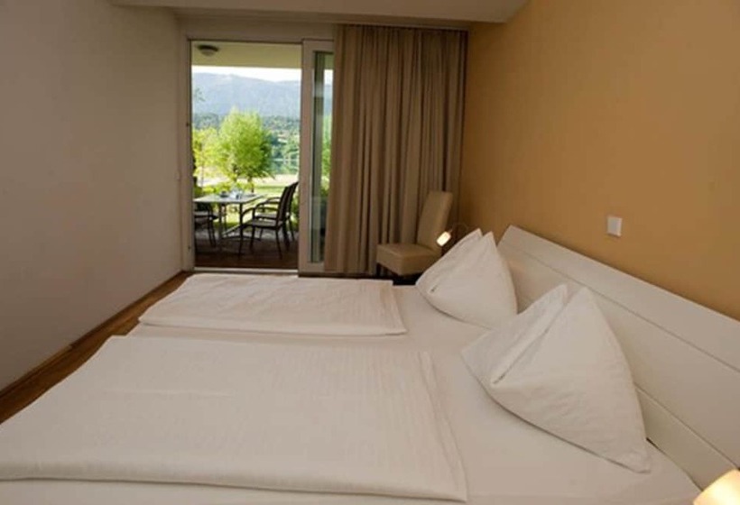 هتل Appartements De Luxe Schluga